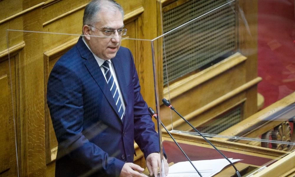 Θεοδωρικάκος: Το 80% των αστυνομικών έχουν εμβολιαστεί ή νοσήσει